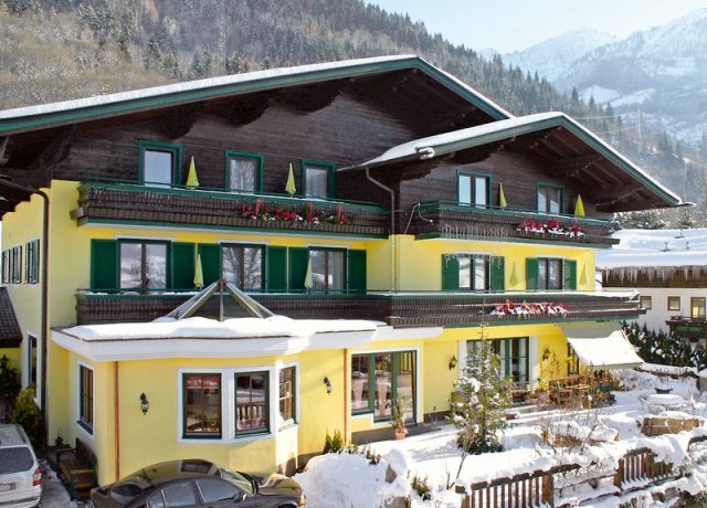 SPORTPENSION TRAUNER 3*, HB, КАПРУН