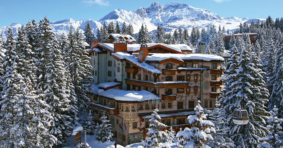 ХОТЕЛ LES AIRELLES