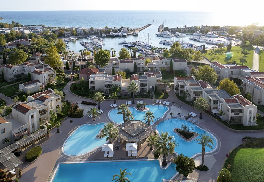 Porto Sani Hotel